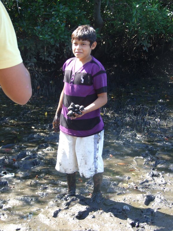 Alvin showing us some of the first mussels he found